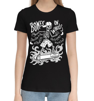 Женская Хлопковая футболка Скелет черно-белый на скейтборде